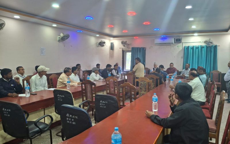 सर्वोच्चको फैसलामा कार्यान्वयन सुरु : वीरगंजको मुख्य सडक विस्तारका लागि सार्वजनिक कार्यालयका संरचना तत्काल हटाउने निर्णय